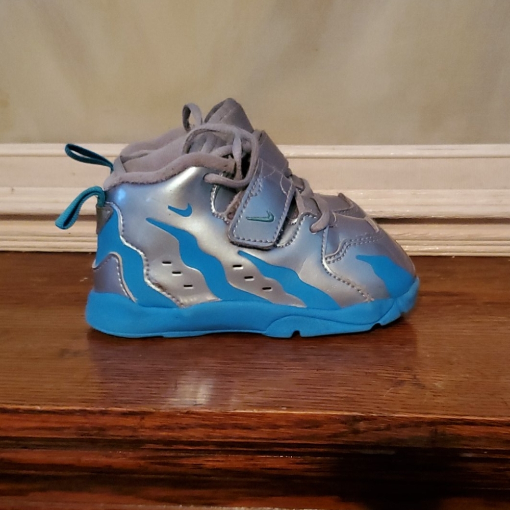 Nike 6c